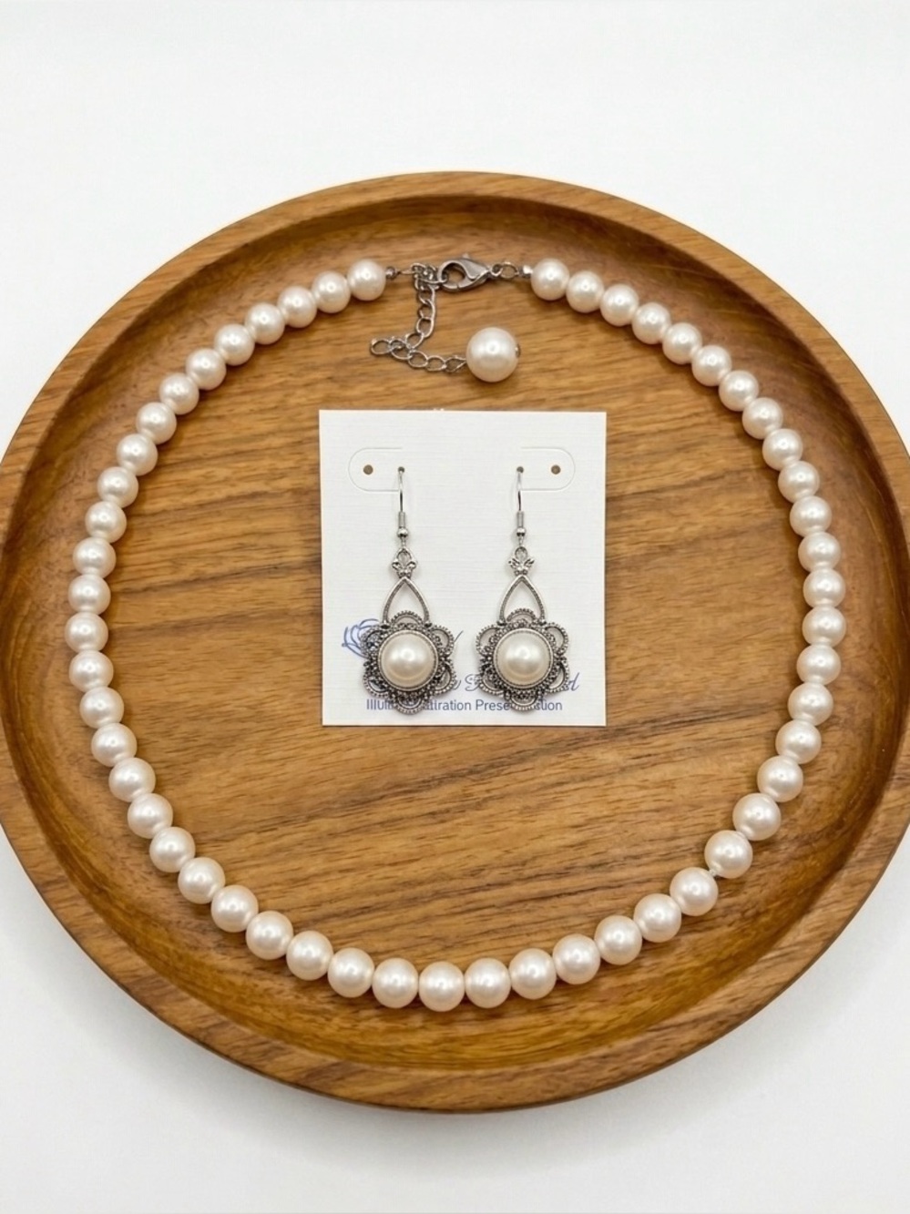 New Necklace and Dangle Earrings Set -